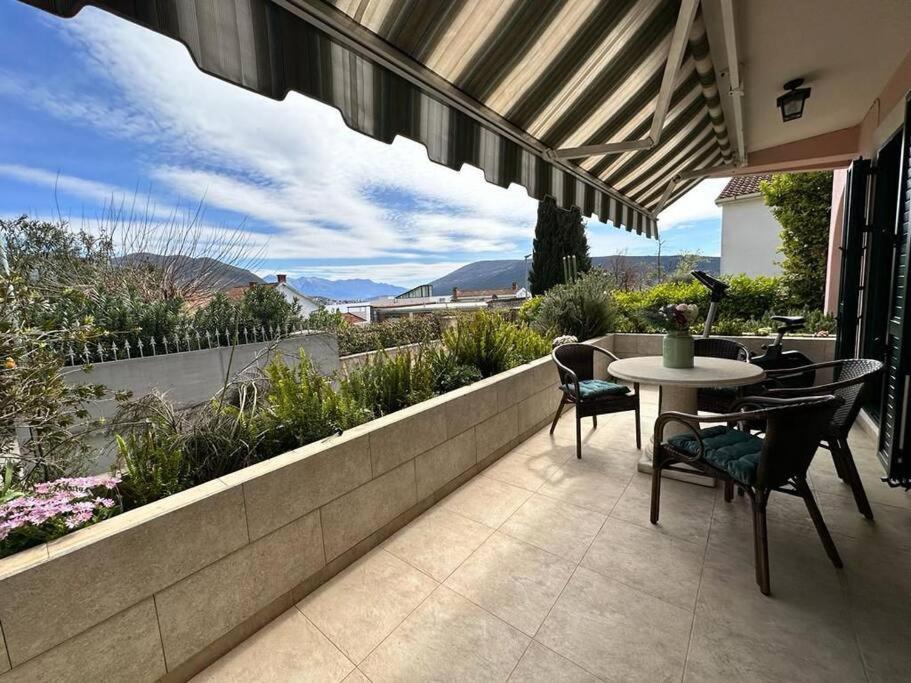 Vila Monteview Duplex Herceg Novi Exteriér fotografie
